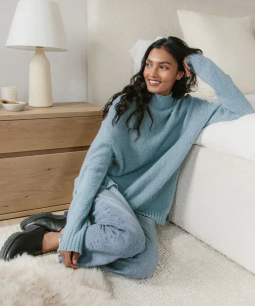 Alpaca Mockneck Pullover