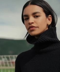 Cashmere Turtleneck