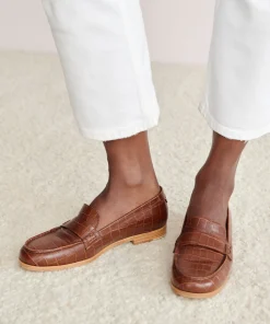 Croc Embossed Loafer