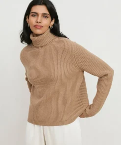Cropped Turtleneck