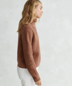 Cropped Turtleneck