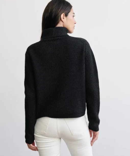 Cropped Turtleneck