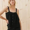 Cypress Button Tank