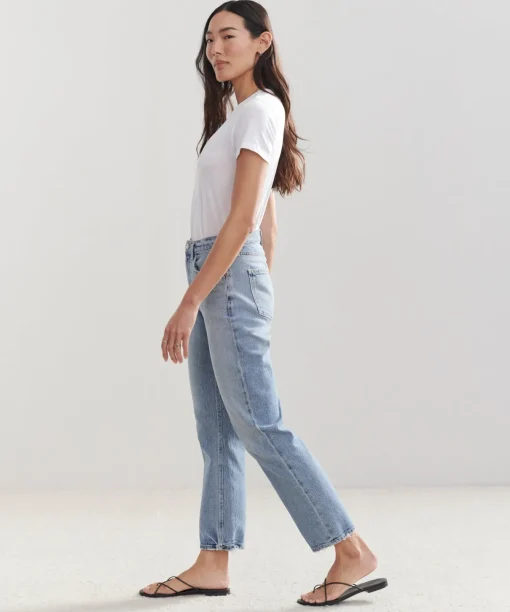 High Rise Stovepipe Jean