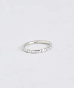 Iris Eternity Band