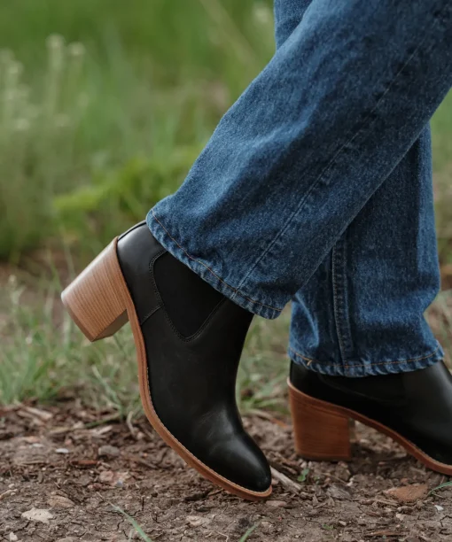 Leather Frankie Chelsea Boot