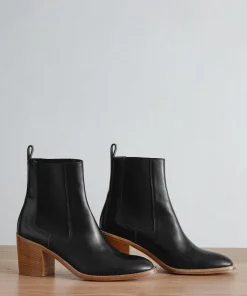 Leather Frankie Chelsea Boot