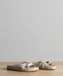 Leather Knot Al
