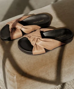 Leather Knot Sandal
