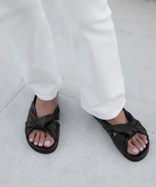 Leather Knot Sandal
