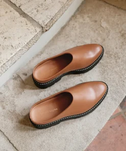 Leather Lug Mule