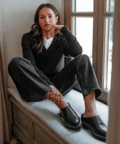 Leather Lug Mule