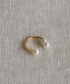 Loren Pearl Ear Cuff