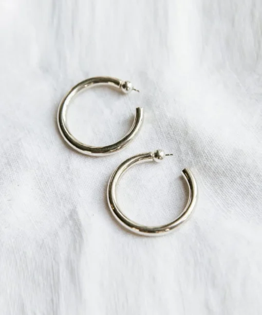 Medium Everyday Hoops