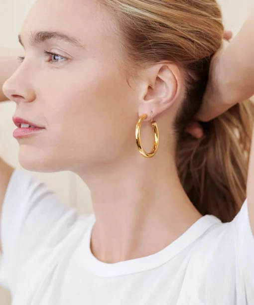 Medium Everyday Hoops