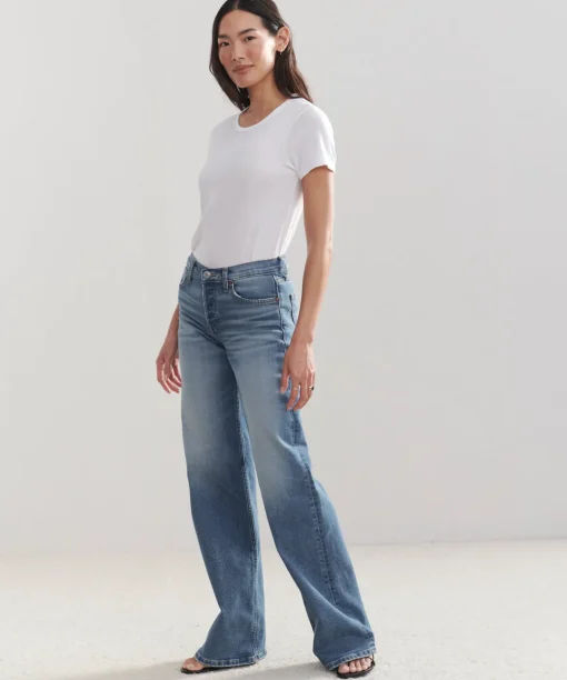 Mid Rise Wide Leg