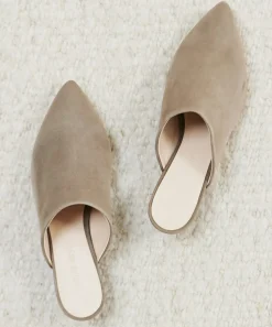 Oiled Leather Kitten Heel Mule