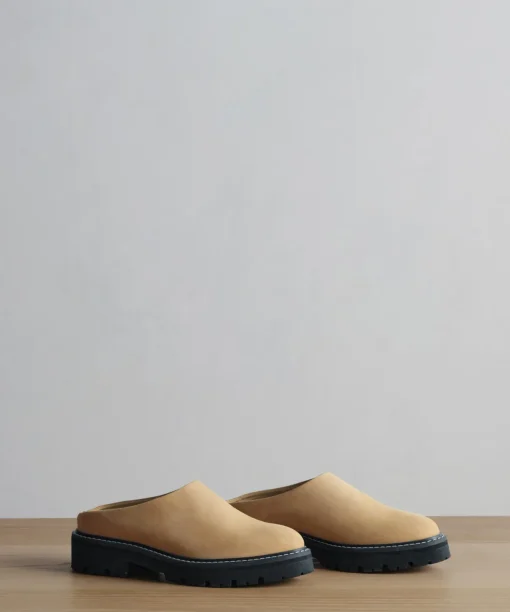 Oiled Leather Lug Sole Mule