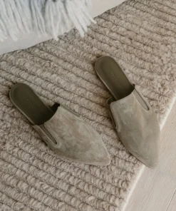 Oiled Leather Mule