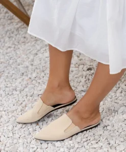 Oiled Leather Mule