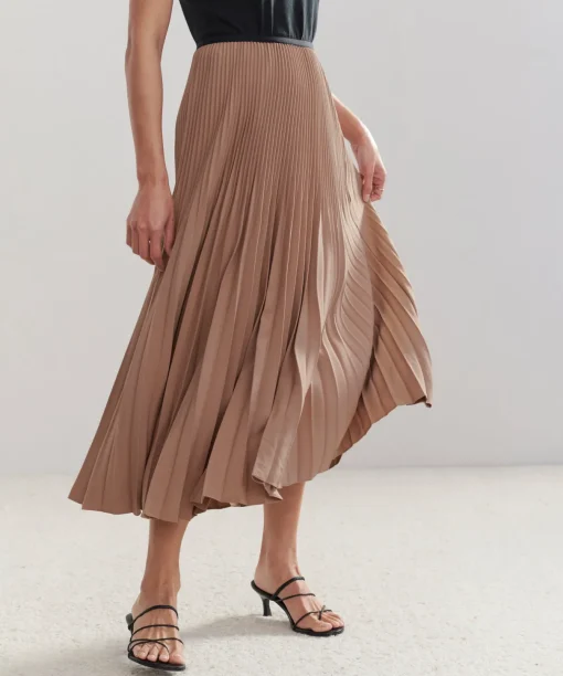 Pleated Skirt