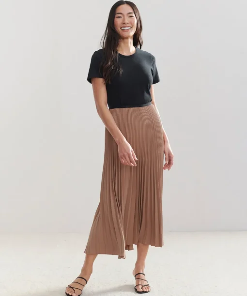 Pleated Skirt