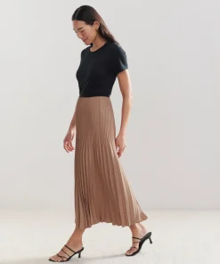 Pleated Skirt