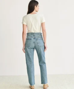 90'S Pinch Waist Jean