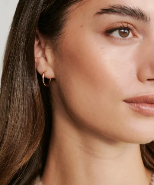 Small Eloise Hoops