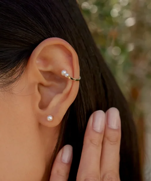 Small Loren Pearl Studs