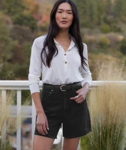 Stella Short