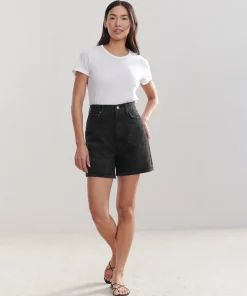 Stella Short