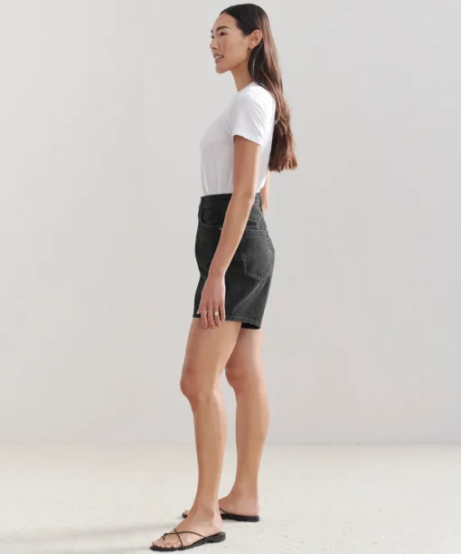 Stella Short