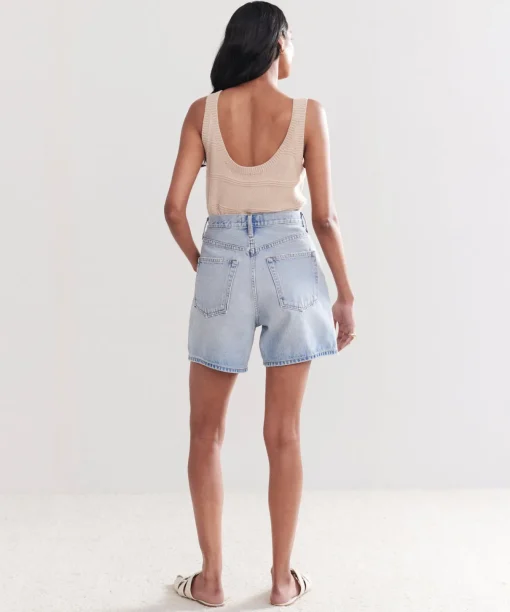 Stella Short